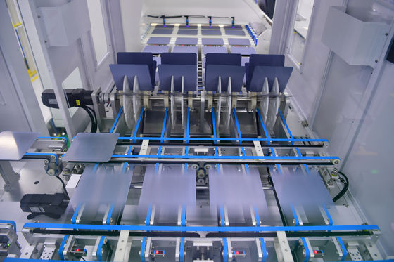 ソーラーパネルの生産ラインの設備