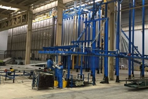 自動粉の吹きかかり、塗る装置の一貫作業
