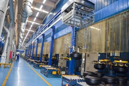 ZXの会社の高速ゴム製タイヤの生産ライン 	企業の製造
